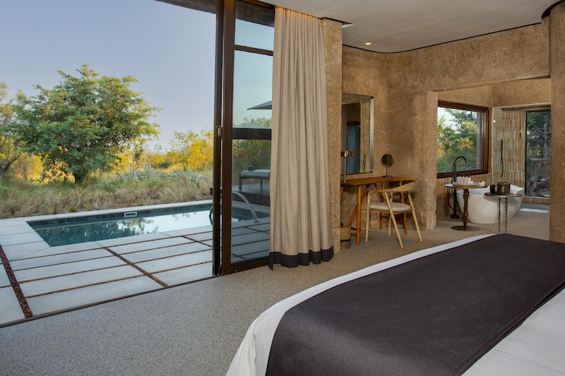 Amber-Presidential-Villa-Earth-Lodge-10