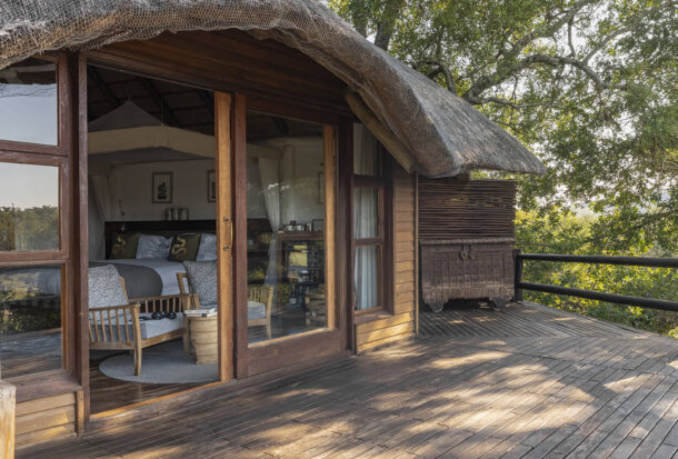 Elephant-Room-4 Elephant-Room-4