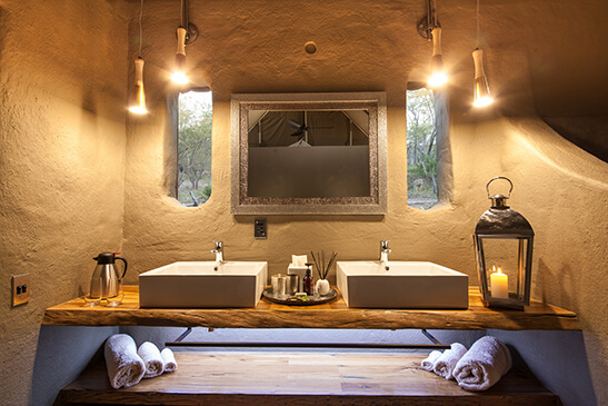 Goronga-Safari-Camp-tents-2