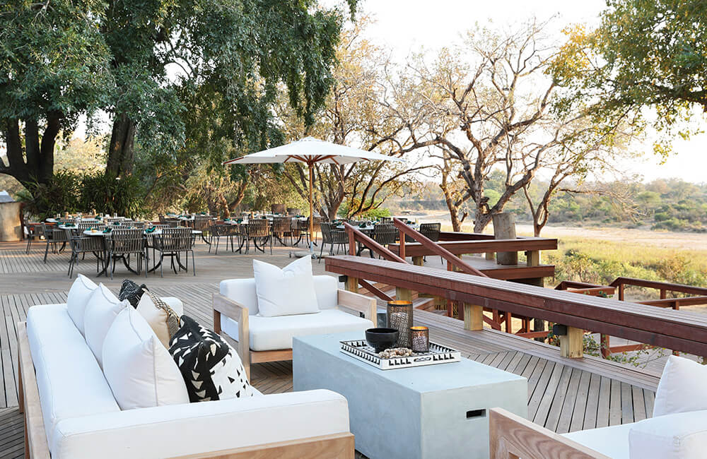 Main-images-MalaMala-Main-Camp-2