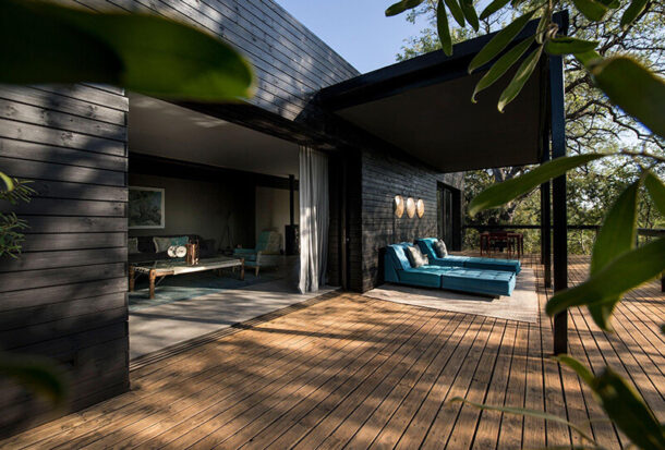 Blue-Guarri-Suite-3 Blue-Guarri-Suite-3