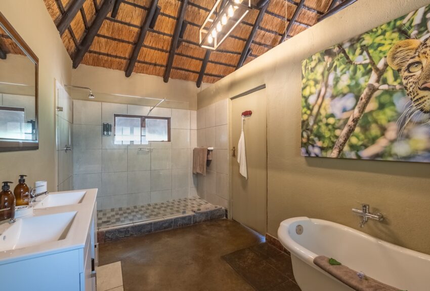 Kambaku Safari Lodge Family Unit 1 Kambaku Safari Lodge Family Unit 1