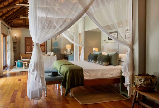 Lion Sands Narina Lodge Luxury Suite 6 Lion Sands Narina Lodge Luxury Suite 6