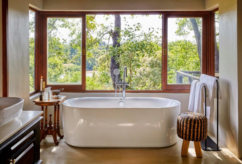 Lion Sands Tinga Lodge Luxury Suite 1 Lion Sands Tinga Lodge Luxury Suite 1