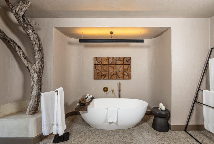 Luxury Suite Bathroom_1 Luxury Suite Bathroom_1