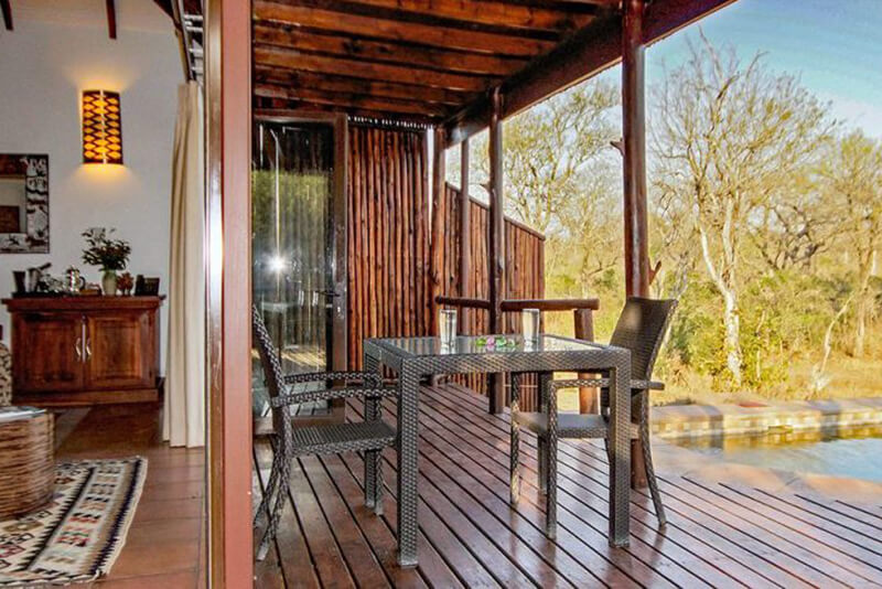 Idube-Luxury-suite-4