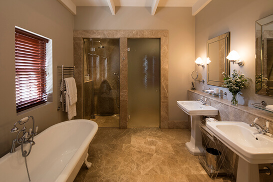 Leeu-Estates-Max-House-Classic-Room-8