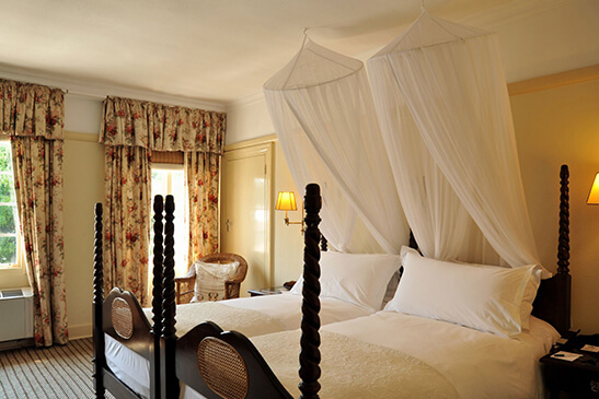 Standard-Rooms-Victoria-Falls-Hotel