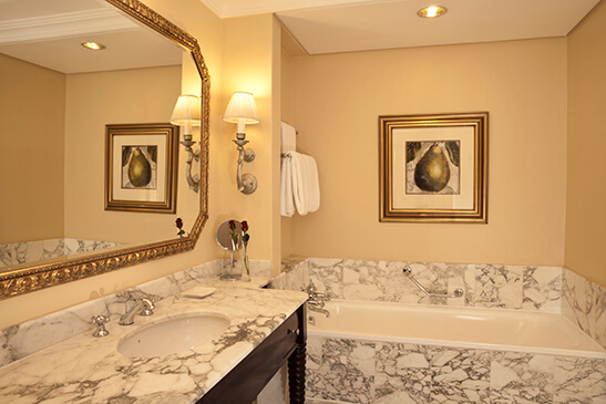 Superior-Luxury-Family-Room-2