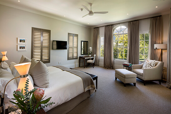 Vineyard-cottage-Deluxe-Room-2