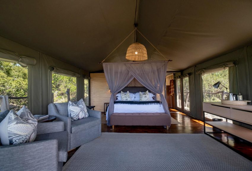 Amakhala HillsNek Safari Camp Luxury Suite 3 Amakhala HillsNek Safari Camp Luxury Suite 3