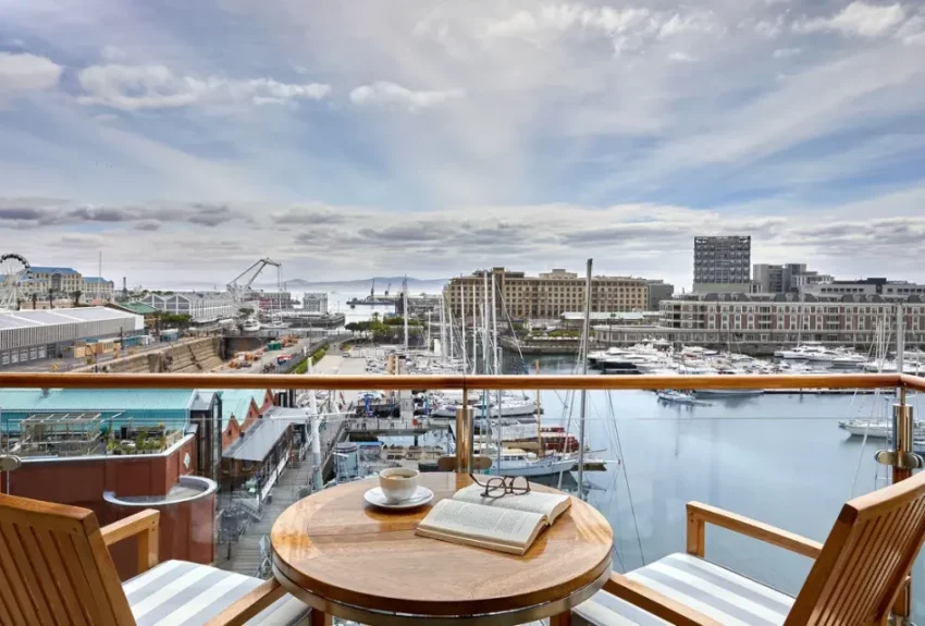 Marina-Harbour-Room-3-1024x640 Marina-Harbour-Room-3-1024x640