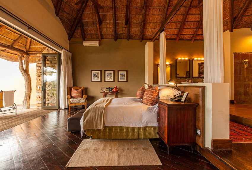 Pumba Water Lodge Gemsbok Chalet 2 Pumba Water Lodge Gemsbok Chalet 2