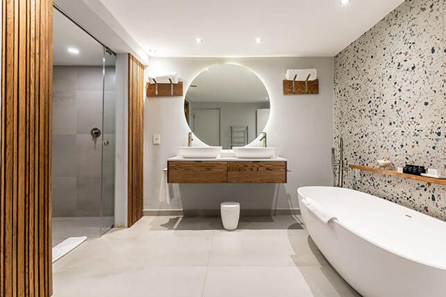 The-Bay-Hotel-Sea-and-Mountain-Suite3