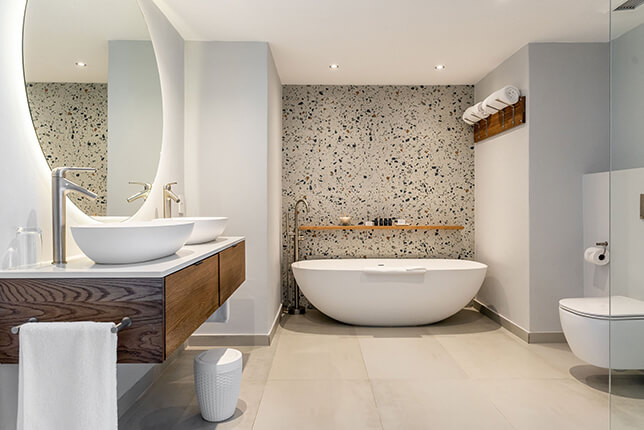 The-Bay-Hotel-Sea-view-suite-two-bedroom-family-inter-leading7