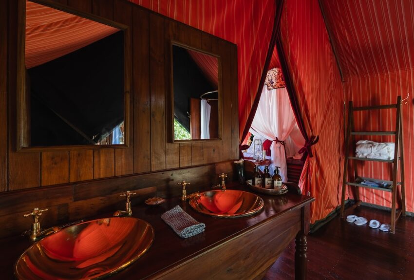 Mbamba Luxury Tent 3