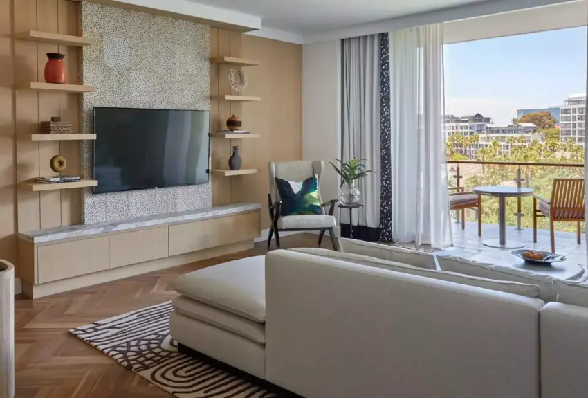 One Bedroom Marina Suite 3