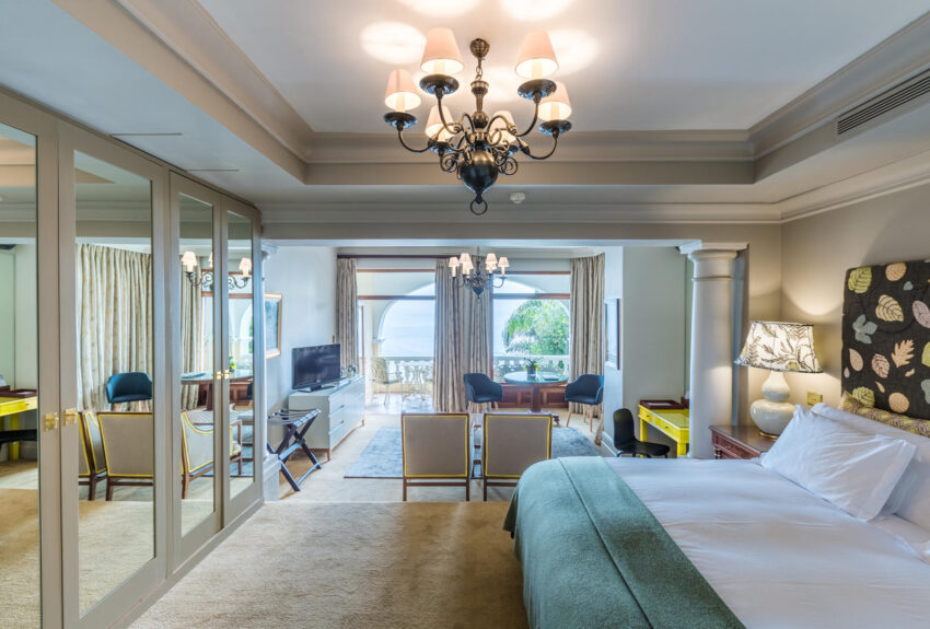 Ellerman Deluxe House Room 1