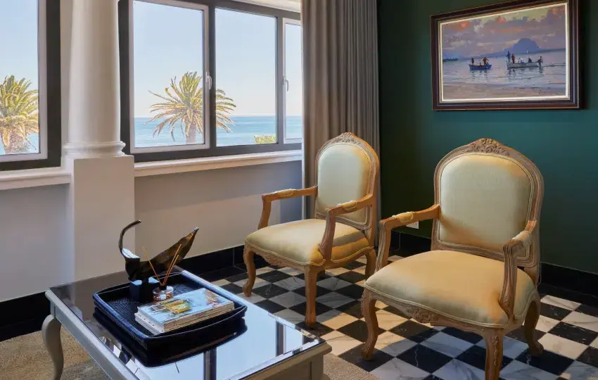 Junior Sea-Facing Suites 3