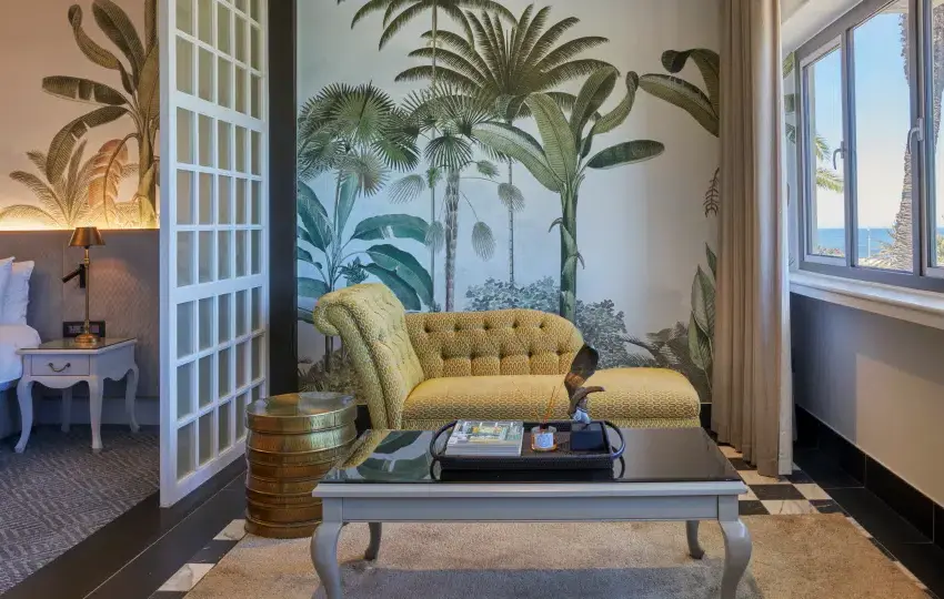 Junior Sea-Facing Suites 4