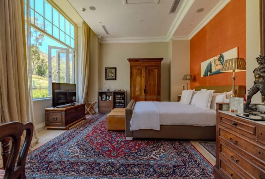 Mountain View Retreat 1