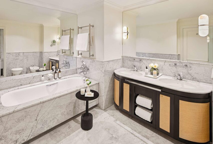 One Bedroom Signature Suite 4