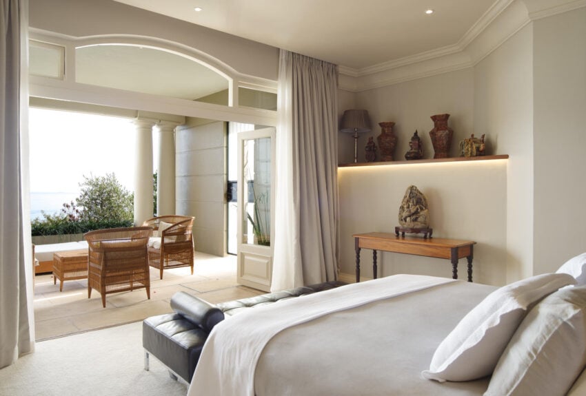 Premium Oceanfront Suite 1