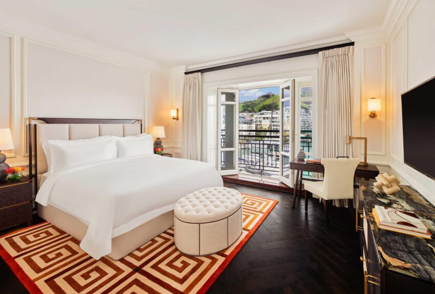 Waterfront Penthouse Suite 1